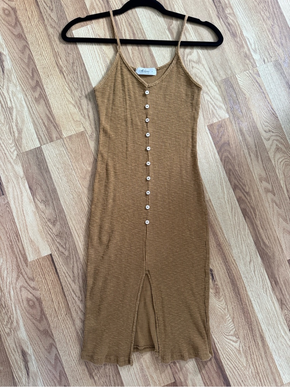 mahina Brown Ribbed Button-Front Spaghetti-Strap Midi Dress